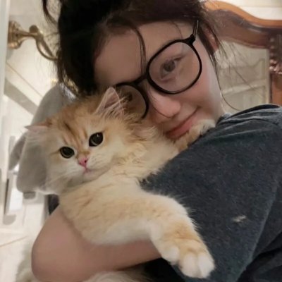 垃圾箱里的婴儿